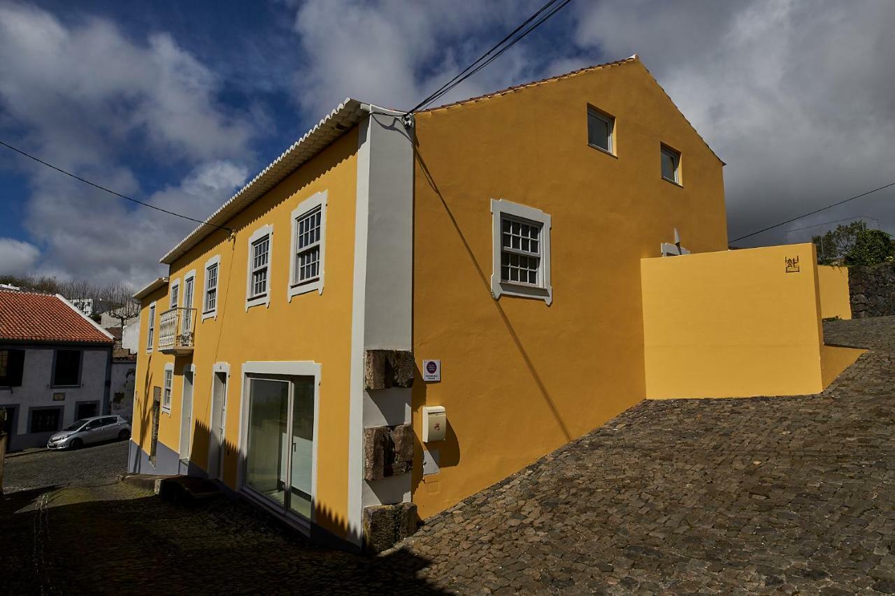 הוילה Angra do Heroísmo Casa Do Becco מראה חיצוני תמונה